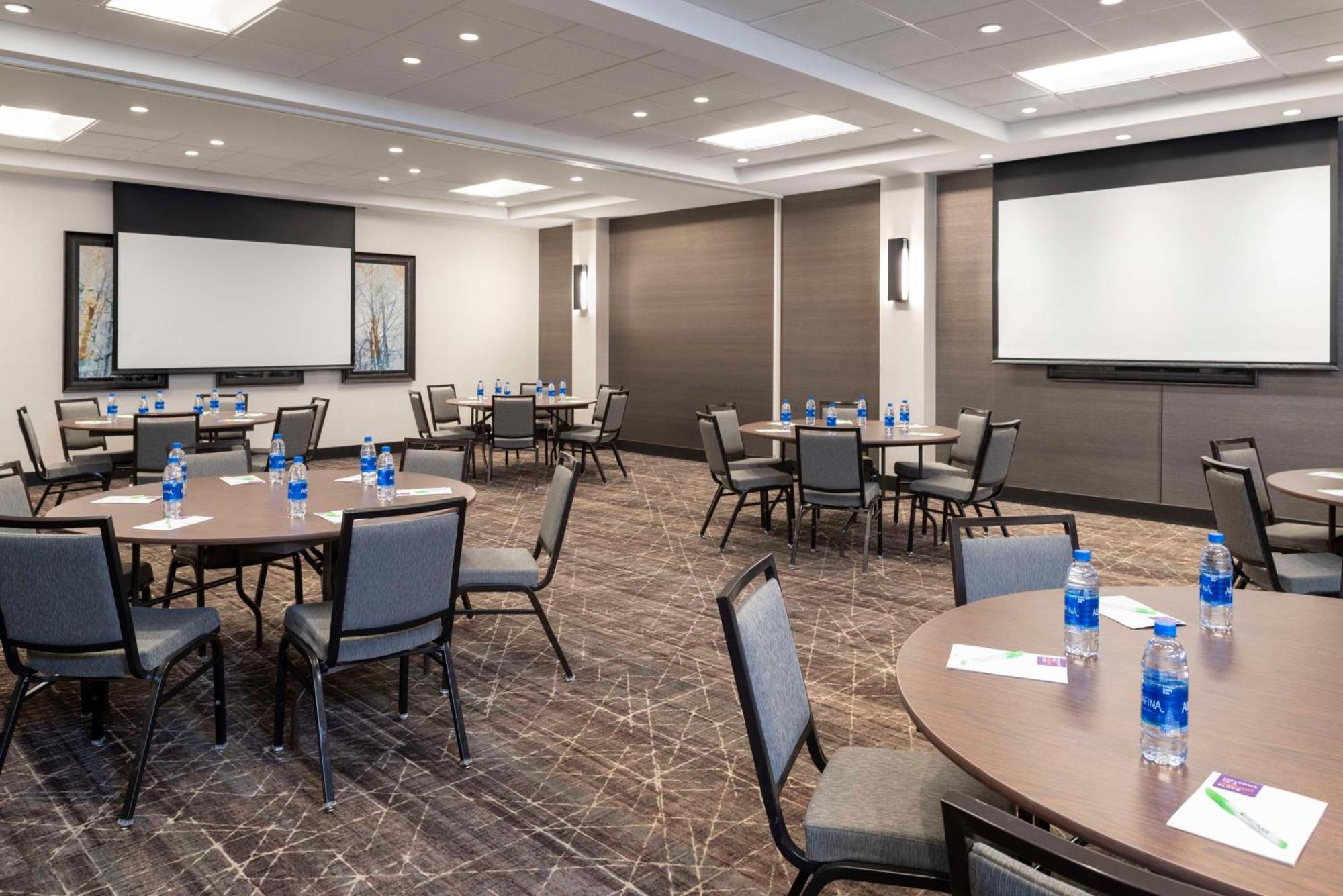 Hyatt Place Detroit/Royal Oak Extérieur photo