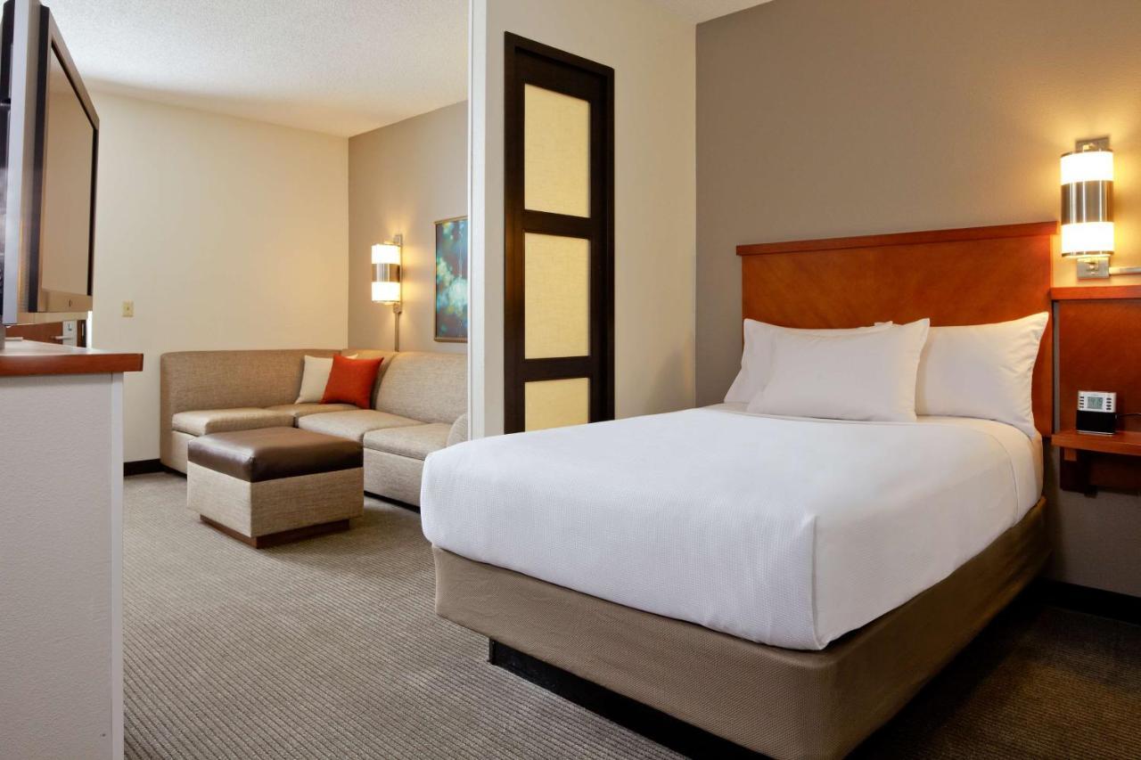Hyatt Place Detroit/Royal Oak Extérieur photo