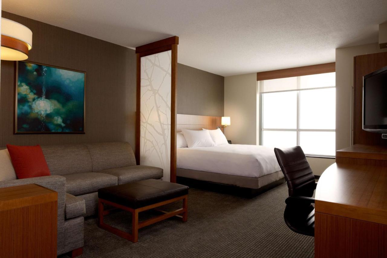 Hyatt Place Detroit/Royal Oak Extérieur photo